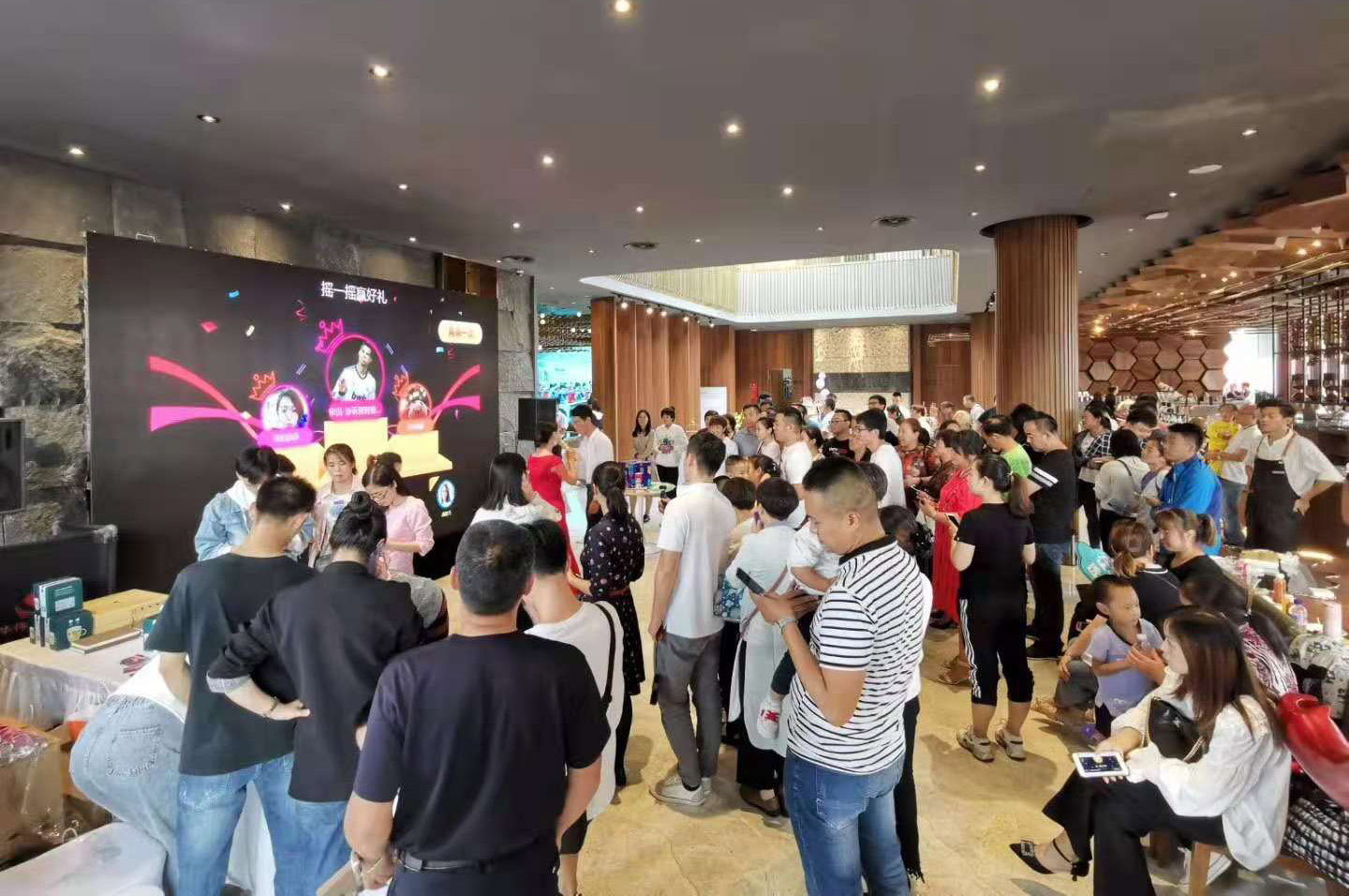 地產(chǎn)行業(yè)售樓處怎么做現(xiàn)場互動？
